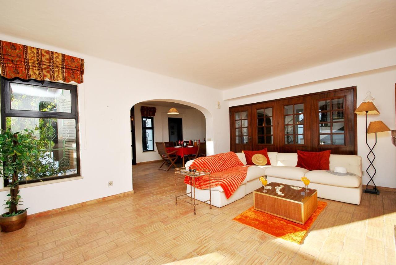 Villa Mauritius By Algarve Vacation アルブフェイラ エクステリア 写真